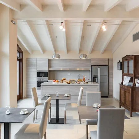 Miramonti Bed & Breakfast 3*