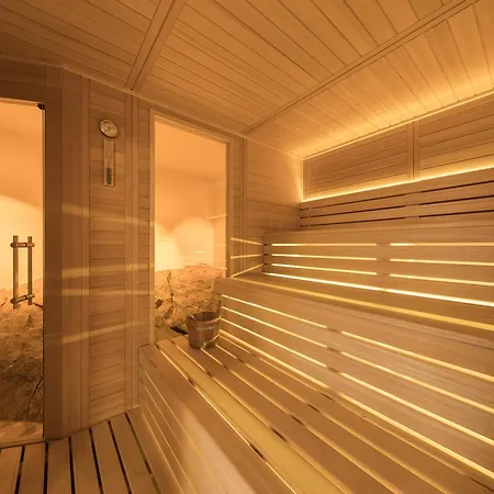 Miramonti Bed & Breakfast 3*